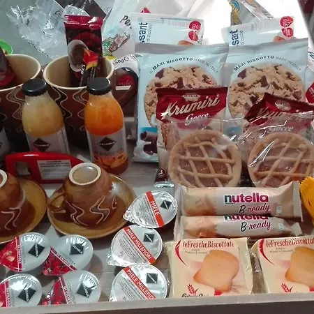 Πανσιόν Appunti Di Viaggio & Breakfast 4*