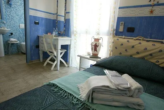 Appunti Di Viaggio & Breakfast ゲストハウス 4*